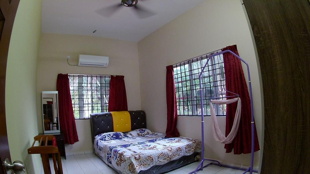 Homestay Selinsing Simpang Ampat Semanggol Exteriér fotografie