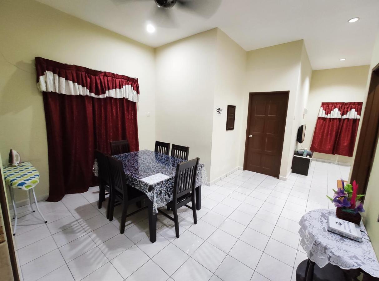 Homestay Selinsing Simpang Ampat Semanggol Exteriér fotografie